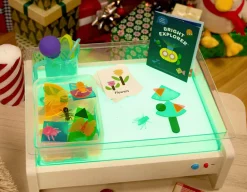 Branford Limited Battat Education Bright Explorer Light Box Playset Outlet