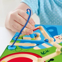 Playwell Enterprises Ltd. Hape Best Bugs Magnetic Maze Hot