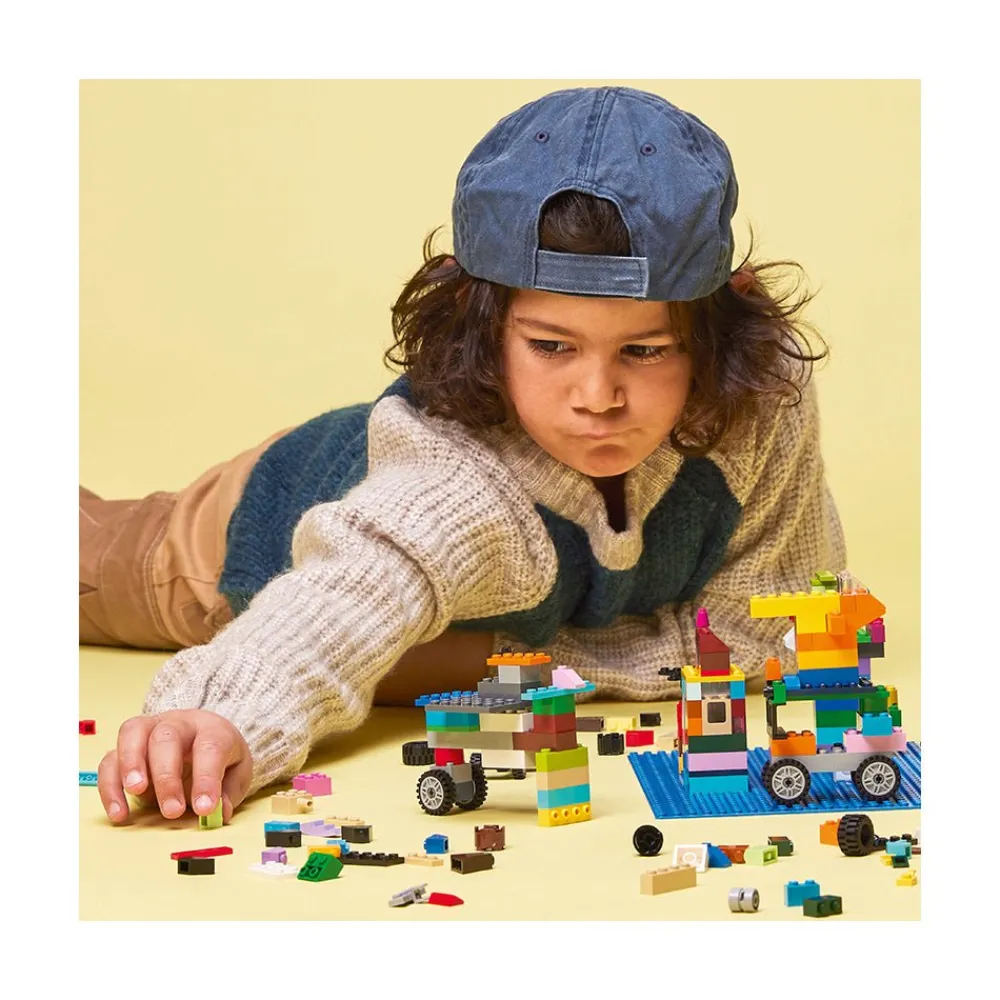 Lego Canada Inc. LEGO® Blue Baseplate Fashion