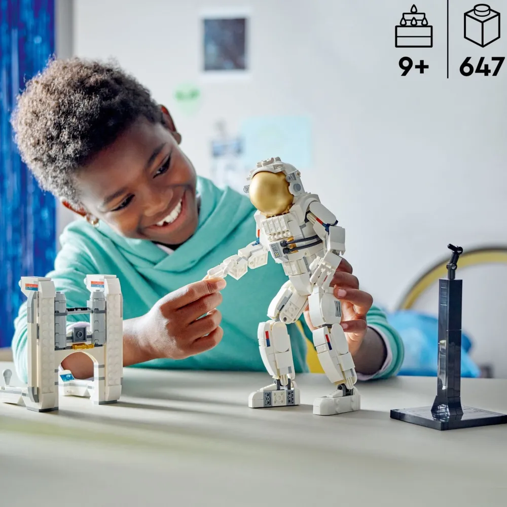 Lego Canada Inc. LEGO® Creator Space Astronaut 3in1 Toy Set 31152 Discount