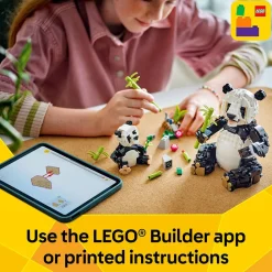 LEGO ® Creator Wild Animals: Panda Family 31165 Clearance