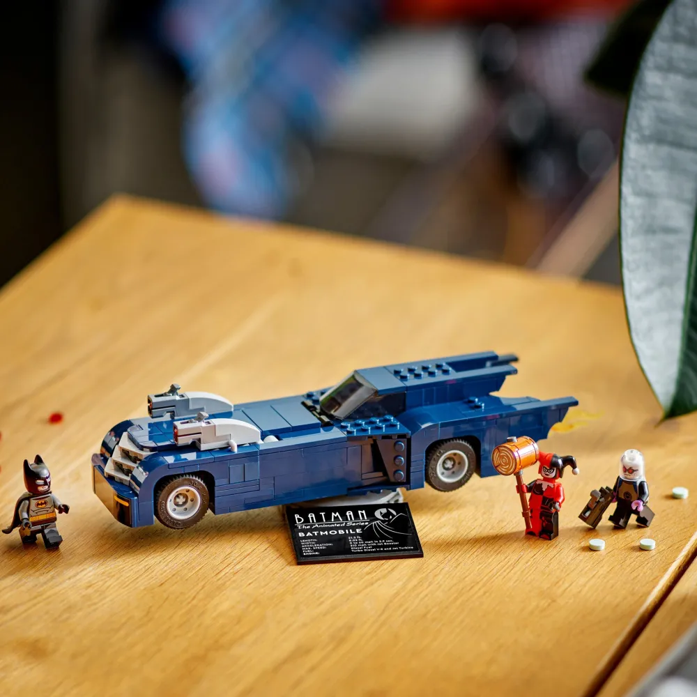 Lego Canada Inc. LEGO® DC Batman™: Batman with the Batmobile™ vs. Harley Quinn™ & Mr. Freeze™ 76274 Best