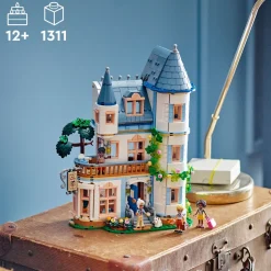LEGO ® Friends Castle Bed and Breakfast Hotel Playset 42638 Fashion
