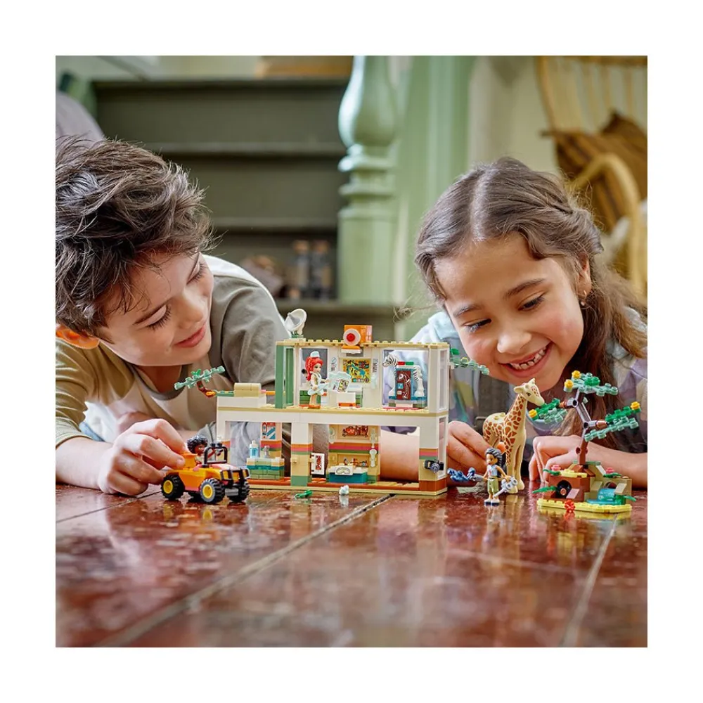 LEGO ® Friends Mia’s Wildlife Rescue 41717 Building Kit (430 Pieces) Clearance