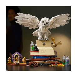 Lego Canada Inc. LEGO® Harry Potter™ Hogwarts™ Icons - Collectors' Edition 76391 (3,010 Pieces) Outlet