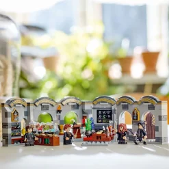 LEGO Harry Potter Hogwarts Castle: Potions Class 76431 Fashion