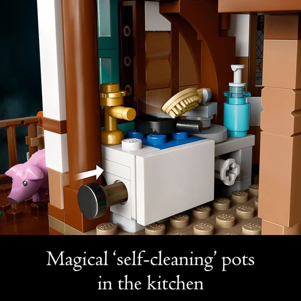 LEGO ® Harry Potter™ The Burrow – Collectors’ Hot
