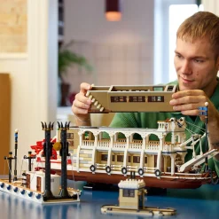 Lego Canada Inc. LEGO® Ideas River Steamboat, Nautical Decor for the Home 21356 New