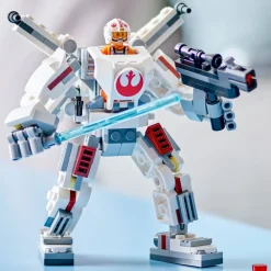 LEGO ® Star Wars™ Luke Skywalker™ X-Wing™ Mech Set 75390 Clearance