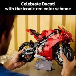 LEGO ® Technic™ Ducati Panigale V4 S Motorcycle 42202 New