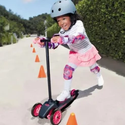 MGA Entertainment (Canada) Company Little Tikes Pink Lean To Turn Scooter Best
