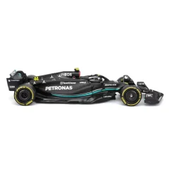Maisto Diecast Maisto 1:24 Mercedes Petronas W14E w/ Figure (Hamilton) Online
