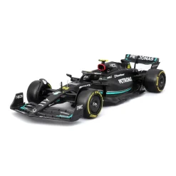 Maisto Diecast Maisto 1:24 Mercedes Petronas W14E w/ Figure (Hamilton) Online