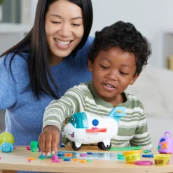 Hasbro Canada Corporation Play-Doh Airplane Explorer Starter Set Best